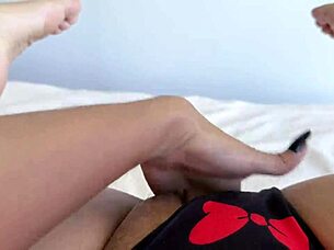 i love masturbating while being watched perverted guy jerks off for me