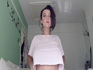 Joey Fisher shows off her huge big natural tits