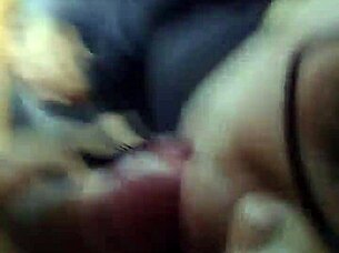 Mi estilista, chupa mi polla ahora mismo!