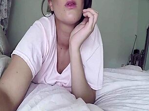 Joey Fisher shows off her huge big natural tits