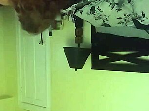 Freddy got fingers in a fun Latina adventure with clever twists