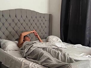 i can't believe what happened when i was home alone ending in a huge creampie cumshot