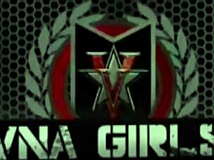 philly john cums on sydney cross feet after licking them