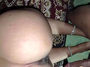 Desi village woman engages in sex with her husband in homemade scene