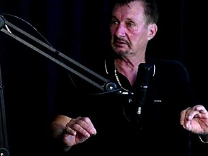 i'm like remedies for guys makin friends everywhere i go wouldnt give ass but did tips for couples carlos urach on sheer red