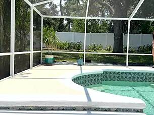 what's this rainbow snake doing here?