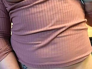 Blonde Milf Enjoys Womanizer Toy For Mind Blowing Orgasm In Solo Session