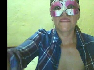 hey, check out this madurita on cam4 - she's got that vibe! 📹