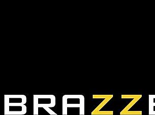 Couples' Happy Ending Massage Turns Into Cum-Swapping Threesome