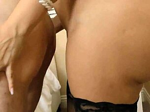 i'm a hot milf real estate agent mercedes diving into ass licking and creampie action