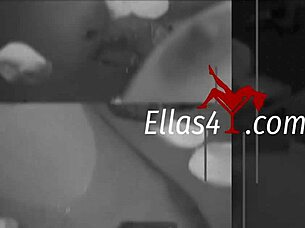 Ellas4 Com - Sara Ninfetinha Delícia!