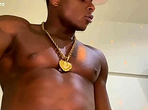 Husband won't touch ass, so why don't I dive in instead?