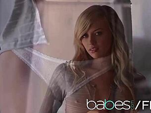 I love how Emma Mae gets warmer, uh, playing solo in heels like that.