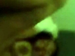 Teen Blonde Amateur Masturbates in Homemade Reality Video