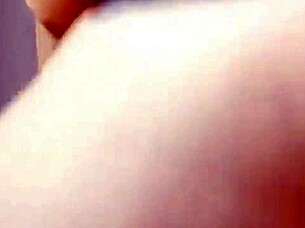 Barefoot Housewife Spreads Legs and Gets Fucked on Couch in Homemade Tape