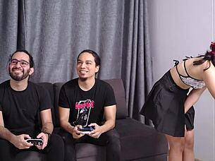 Double Penetration For Cindy Luna With Friends In Anal Action