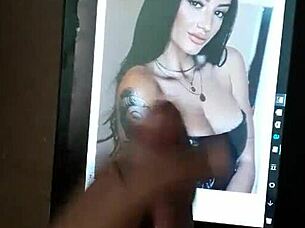 hey, check out this tribute for fati vazquez 😏💦