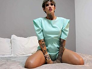 What Makes Sabrina Prezotte's 21cm Adventures So Passionately Thrilling?