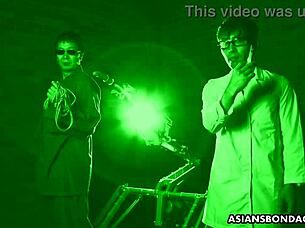 Shiori Natsumi got tied up and fingered by a group until she reached orgasm 😈