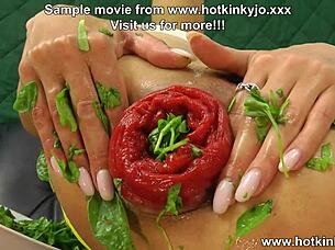 Slippery when wet: HotKinkyJo's extreme anal insertions and prolapse 😱🍑