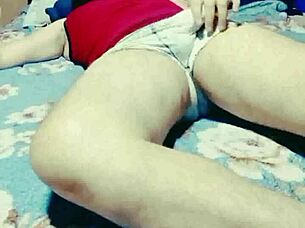 Bad Wolf28 craves wild public arousal on webcam