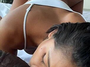 I give him a delicious blowjob with deep throat before leaving, yeah!