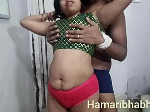 oh yeah, quick fuck that hot indian wife with the neighbor boy in viral mms