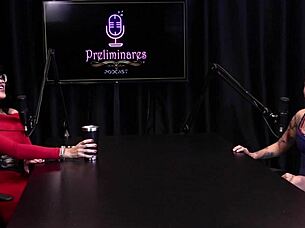 best moments of annie clementine in preliminares podcast with bia hot part 2