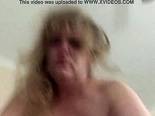 Whoa, Jenna Jaymes pulls off an amazing 69 with extreme deepthroat skills! 😲🍆