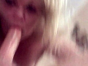 Whoa, Jenna Jaymes pulls off an amazing 69 with extreme deepthroat skills! 😲🍆