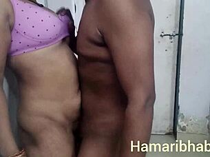 oh yeah, quick fuck that hot indian wife with the neighbor boy in viral mms