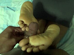 Neighbor Gives Secret Footjob Cum