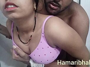 oh yeah, quick fuck that hot indian wife with the neighbor boy in viral mms