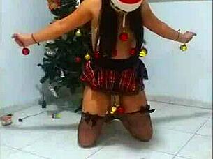 una esclava en navidad all bound and gaggin like a true bdsm whore