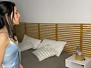 i share a bed with my boss by mistake and we end up fucking passionately - lynnscream