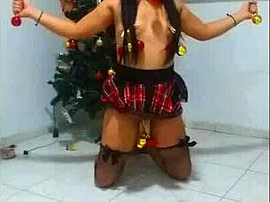 una esclava en navidad all bound and gaggin like a true bdsm whore