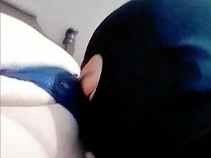 oh man i devoured that milf stepmom's wet pussy before flipping her legs up for a rough pounding