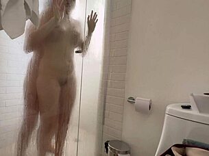 Two sexy Colombian lesbians get wet tribbing and fingering in that steamy shower session 💦👩‍❤️‍💋‍👩