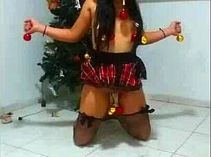 una esclava en navidad all bound and gaggin like a true bdsm whore