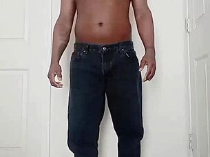 Practicing my spreading poses to humble and submit for all my dedicated followers