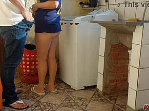Married housewife pays the washing machine technician with her tight pussy in homemade video