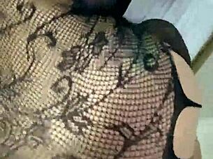 big ass mature woman in lingerie wants that cum inside her now 😏