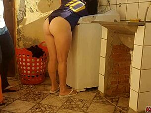 Married housewife pays the washing machine technician with her tight pussy in homemade video