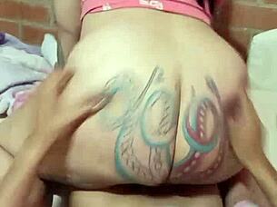 Hanzzell Guerrero casually blows in the kitchen with big curves