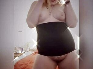 Mesmerizing Goddess BBW Body Worship
