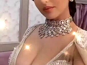 Hot actress reveals enticing boob and nipple.