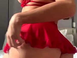 solo video chamada with fishnets and cock play 😏