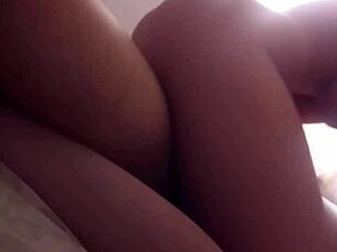 Skinny woman with big ass enjoys riding in homemade Mexican cowgirl session