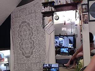 dawnskye1962 update 152 with tight jeans on curvy figure october 2025