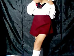 oh man this mexican babe sent me her pack and video it's real homemade